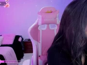 isaa_diamond from Chaturbate