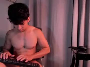isaac_cryston from Chaturbate
