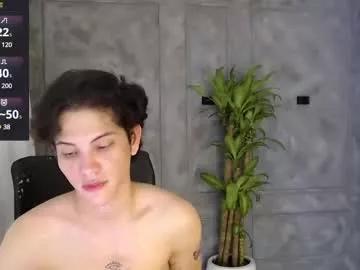isaac_miler from Chaturbate