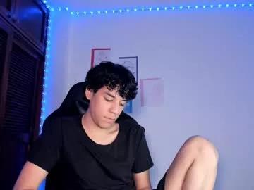 isidroglasc from Chaturbate