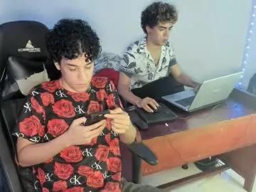 isidroglasc from Chaturbate