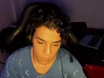 isidroglasc from Chaturbate
