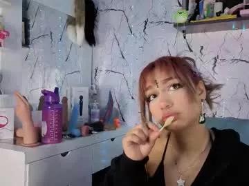 isisjones18 from Chaturbate