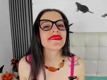 isisnoir from Chaturbate