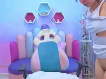 issa_skinny_ from Chaturbate