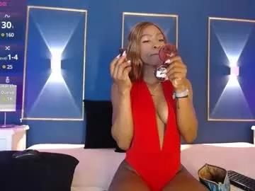 issyrosse from Chaturbate