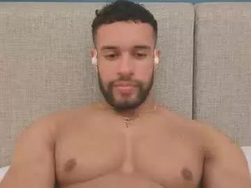 izaak_lover from Chaturbate