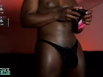 izzybear_ from Chaturbate is Freechat