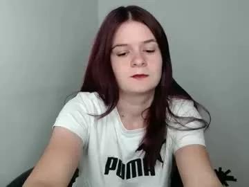 izzyflame18 from Chaturbate