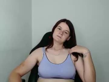 izzyflame18 from Chaturbate