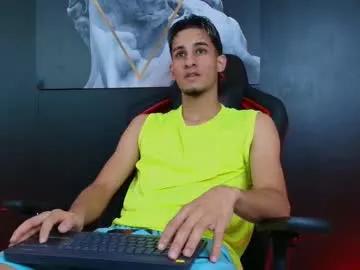Jakemoxley webcams show profile image 