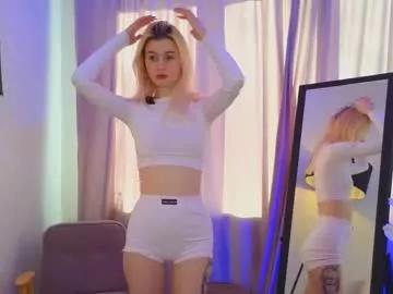 jennyfer_me from Chaturbate