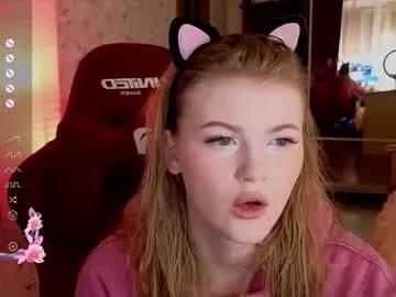 jennykiss11 from Chaturbate