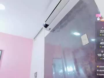 Explore our live girls sluts from our Custom and Multi clubs and checkout exclusive access to highly interactive content, such as shape, hair, titties, pussy type and many more.