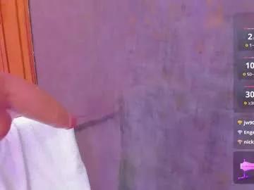 jessica_glow from Chaturbate