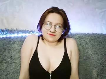jewelrosse from Chaturbate