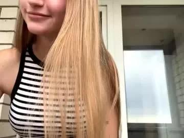 jinnyjaquins from Chaturbate