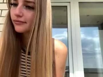 jinnyjaquins from Chaturbate