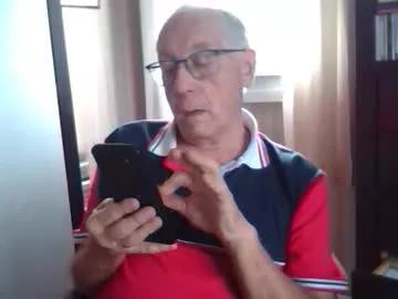 Johnjohn6226623 webcams show profile image 