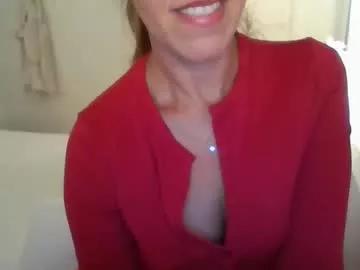 jujubaeu from Chaturbate