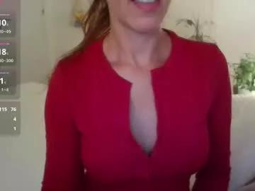 jujubaeu from Chaturbate