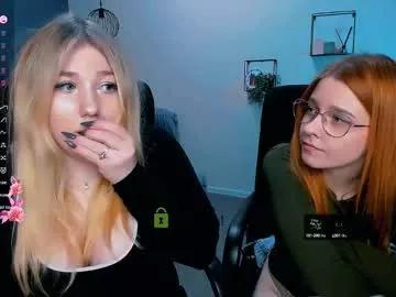 Explore our live girls sluts from our Custom and Multi clubs and checkout exclusive access to highly interactive content, such as shape, hair, titties, pussy type and many more.
