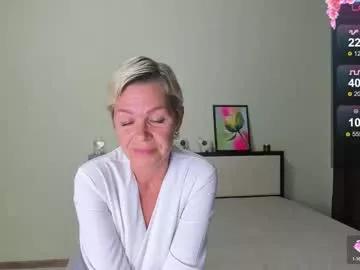 Juliahicks webcams show profile image 