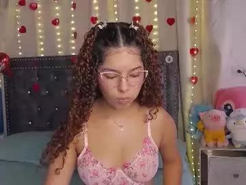 Julianechurch webcams show profile image 