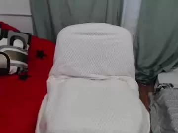 julliemilf from Chaturbate