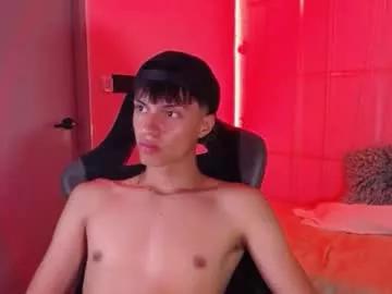 justin_grayy_ from Chaturbate is Freechat