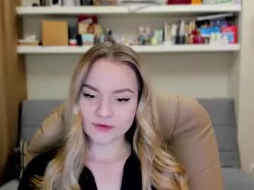 kara_smith_ from Chaturbate