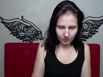 Karinaswann webcams show profile image 