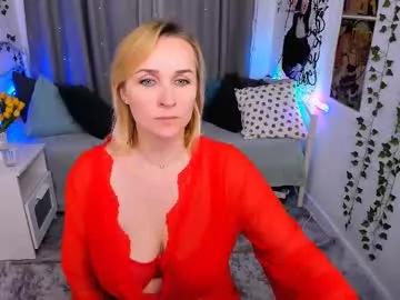 Karinella_x webcams show profile image 