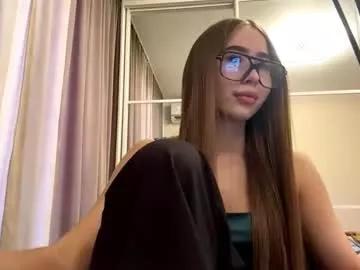 Karymonsour webcams show profile image 