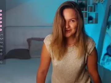 kaya_davies from Chaturbate