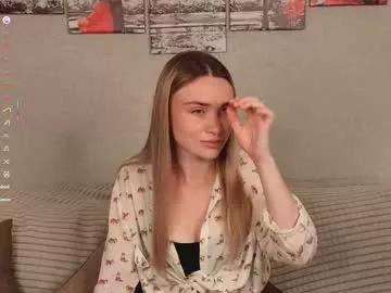 kelliezitzmann from Chaturbate is Freechat
