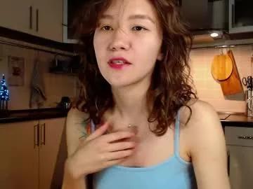 kelly_yon from Chaturbate