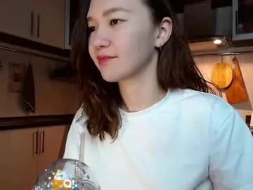 kelly_yon from Chaturbate
