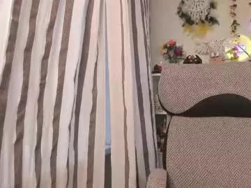 kellyasian from Chaturbate