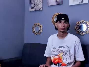 kenix_7 from Chaturbate is Freechat