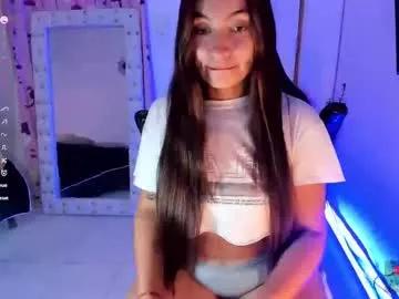 kennawells_ from Chaturbate