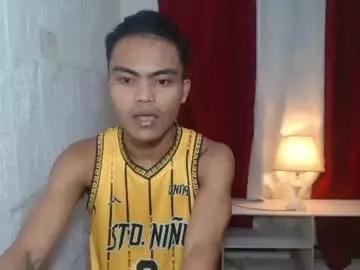 kenneth_jeey from Chaturbate