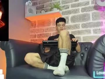 kevinn_blue from Chaturbate is Freechat