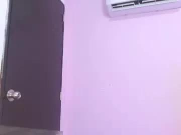 kiitty_horny_ from Chaturbate