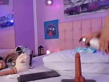 kiki_cams from Chaturbate