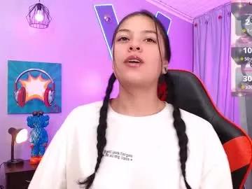kiki_cams from Chaturbate
