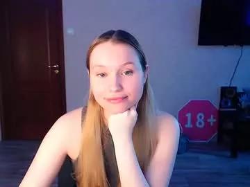 kikies_ from Chaturbate