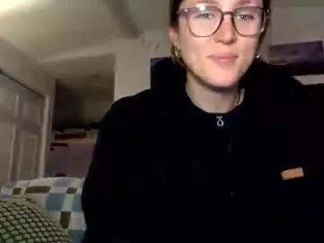 kikiraebabyy from Chaturbate