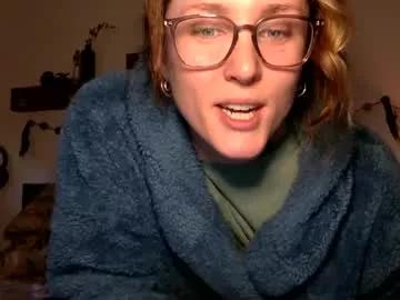 kikiraebabyy from Chaturbate
