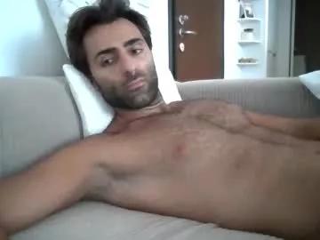 kikkus01 from Chaturbate